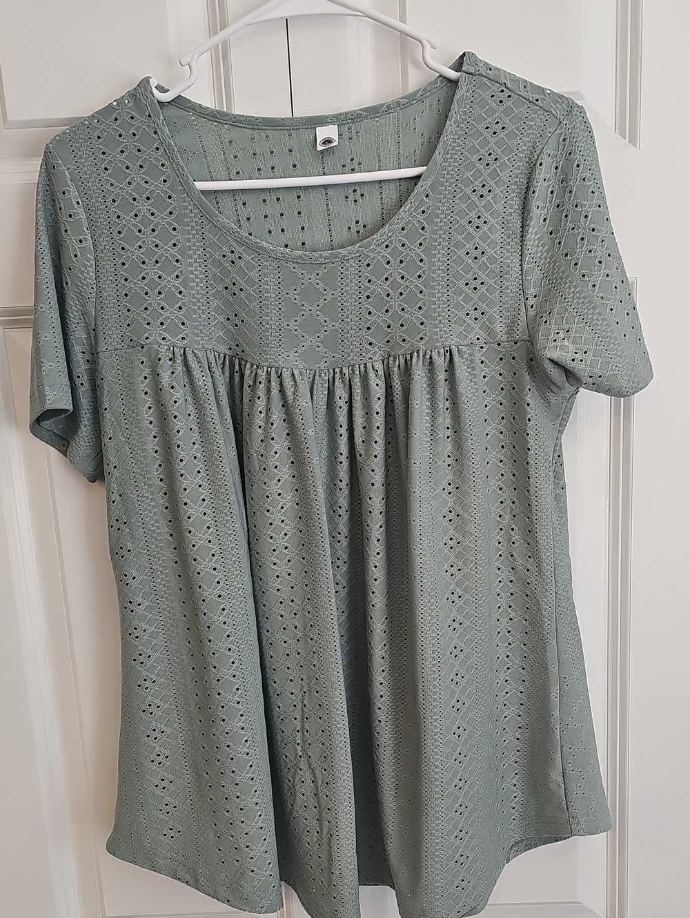Eyelet Short-Sleeve Tunic Top in Sage Green